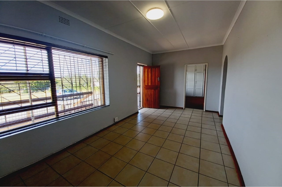 2 Bedroom Property for Sale in Albertinia Western Cape